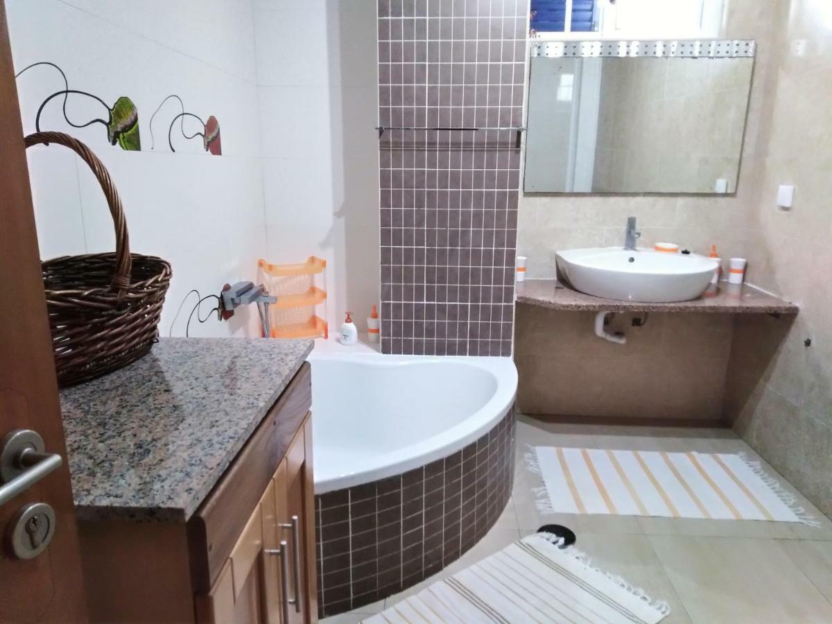 Guest House Host O Morro Castelo Branco  Екстериор снимка